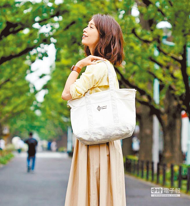  簡約實(shí)用 托特包大大吸引眼球，歡迎定制
